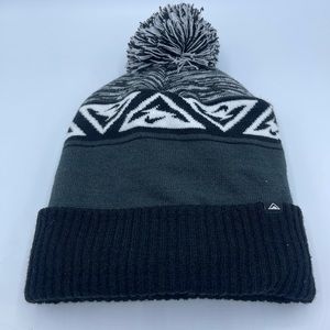 Nike Trail Beanie Grey Black NWOT